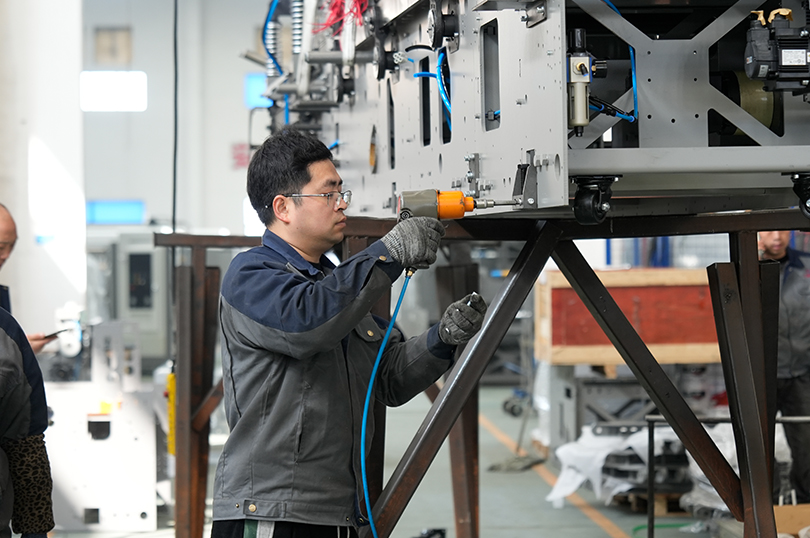 Máquinas de embalagem Co. de Jiangyin Huitong, Ltd.